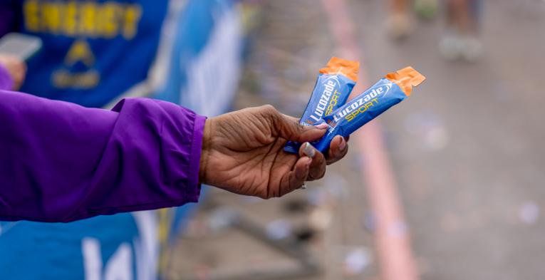 Lucozade Sport Gels on the TCS London Marathon course.