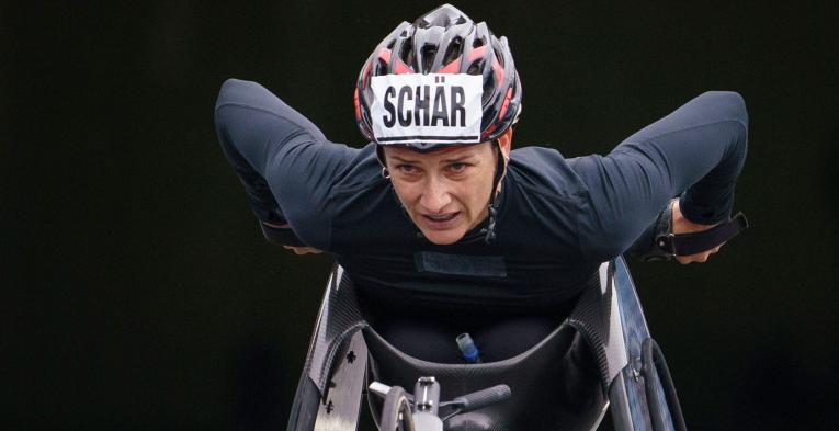 Manuela Schar (SUI) competing in the Elite Women's Wheelchair Race at The 2021 Virgin Money London Marathon