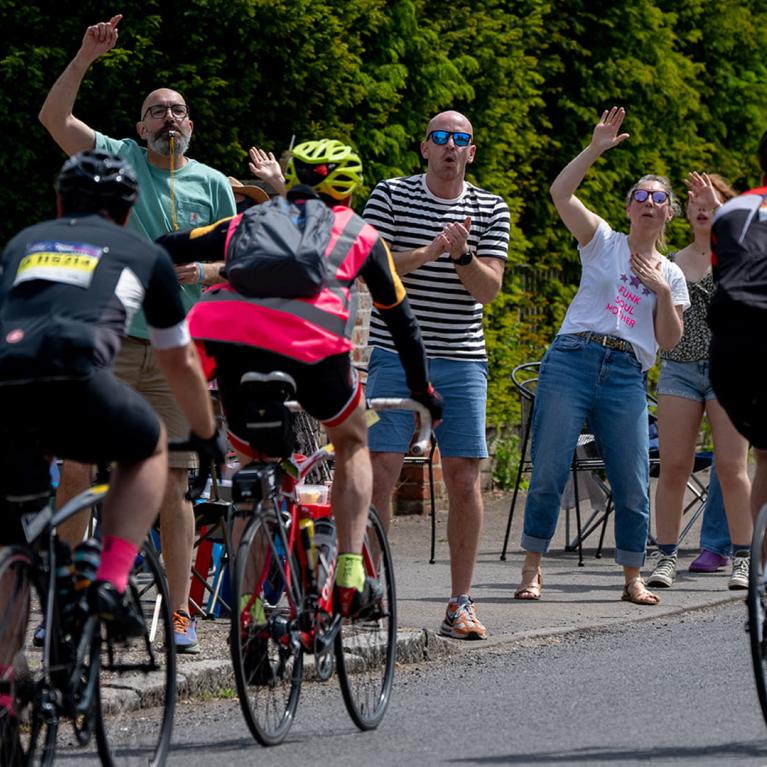 Supporters on the Ford RideLondon route 