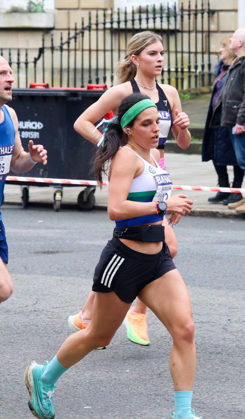 People running in Bath Half marathon